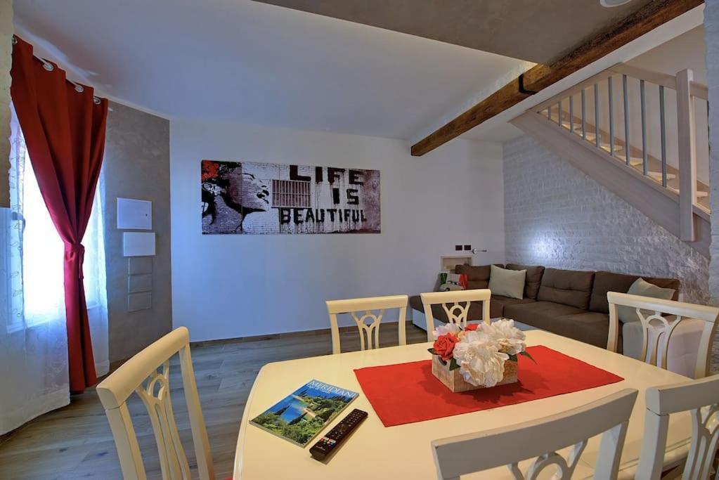Vicolo Mincio Home Salionze Bagian luar foto